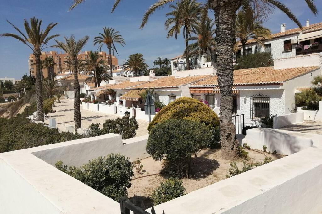 אל קאמפיו Apartamento Con Vistas Al Mar מראה חיצוני תמונה